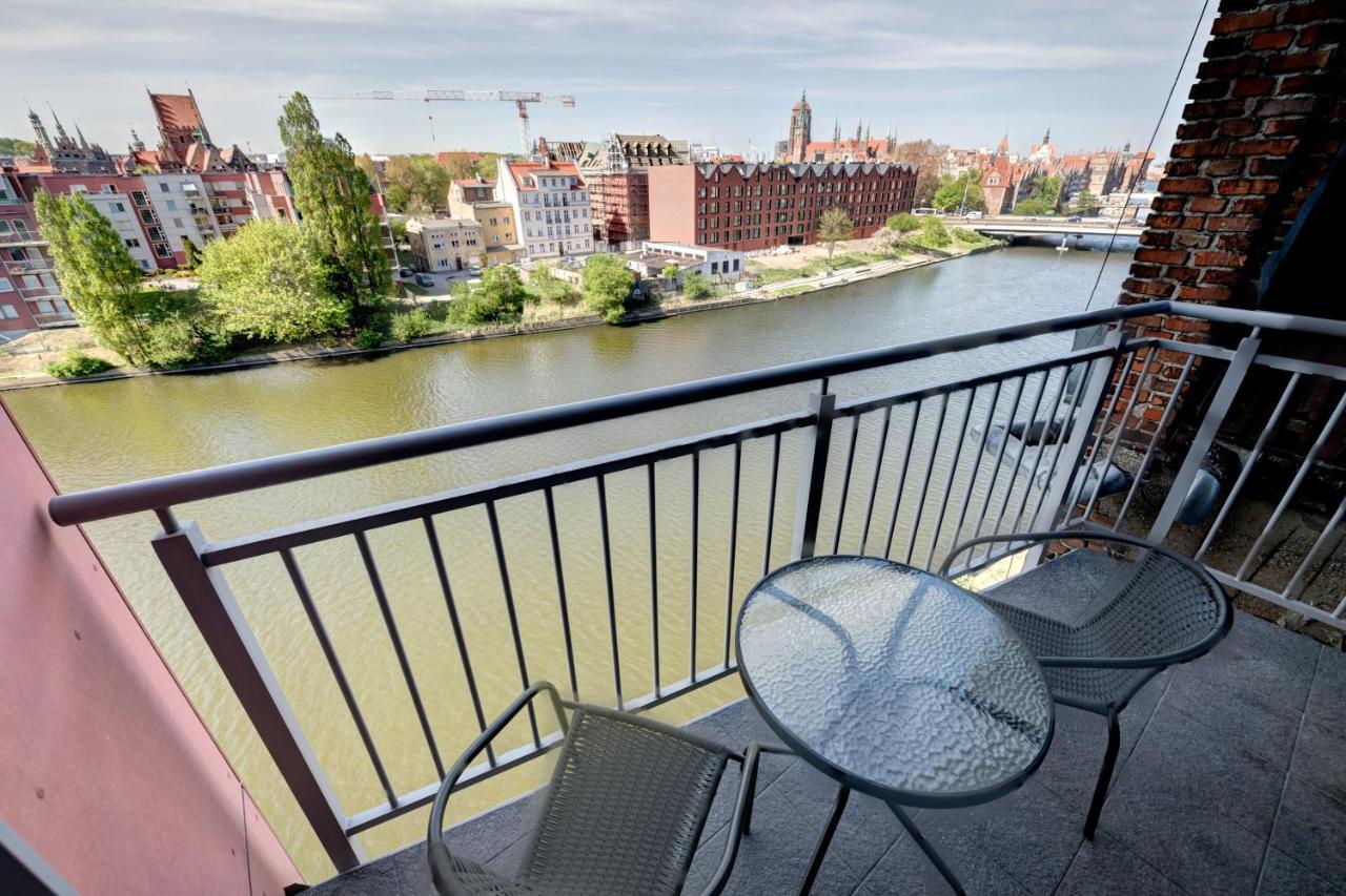 Live & Travel Apartments - Waterlane Island Gdansk Exterior photo