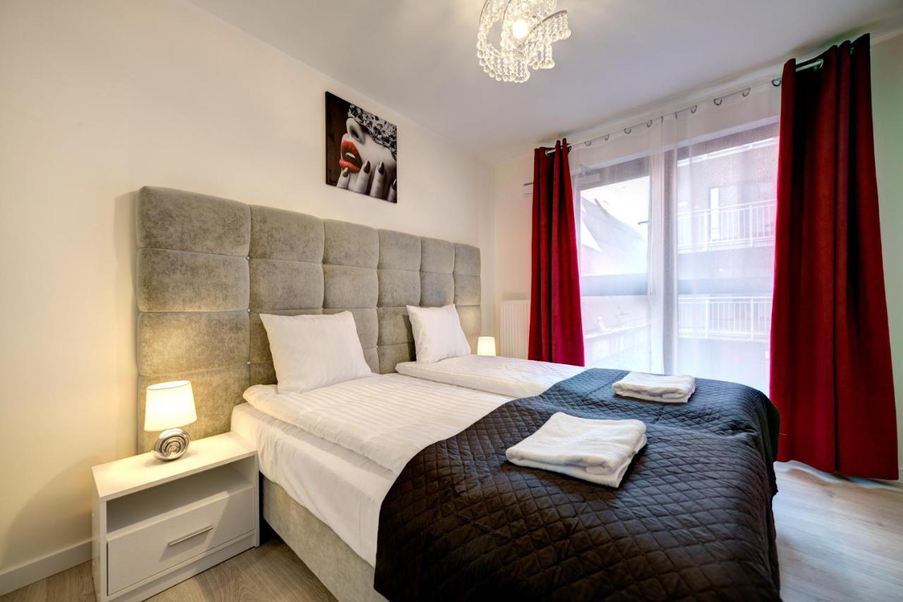 Live & Travel Apartments - Waterlane Island Gdansk Room photo